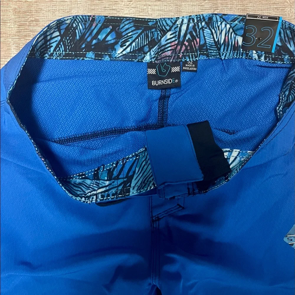 Burnside Board Short/Swimwear - Picture 3 of 6